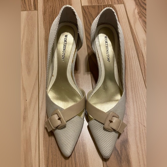 Worthington White & Tan Heels - Size 8.5 - Picture 2 of 5